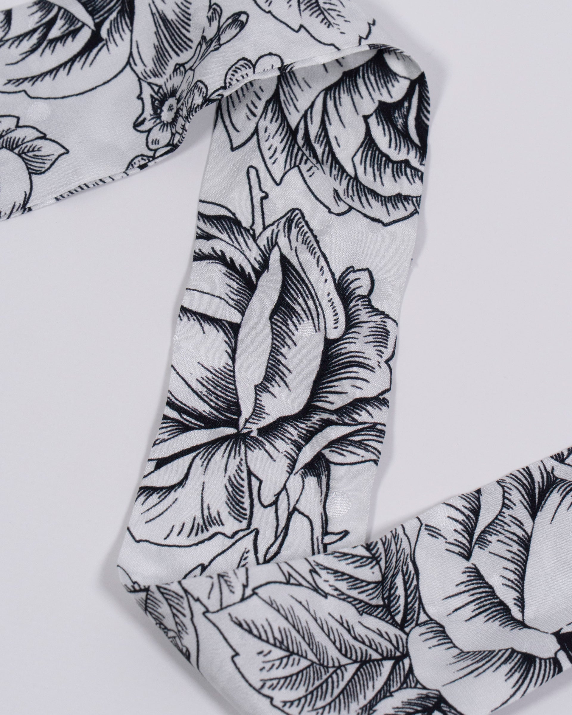 Twill fiori bianco e nero